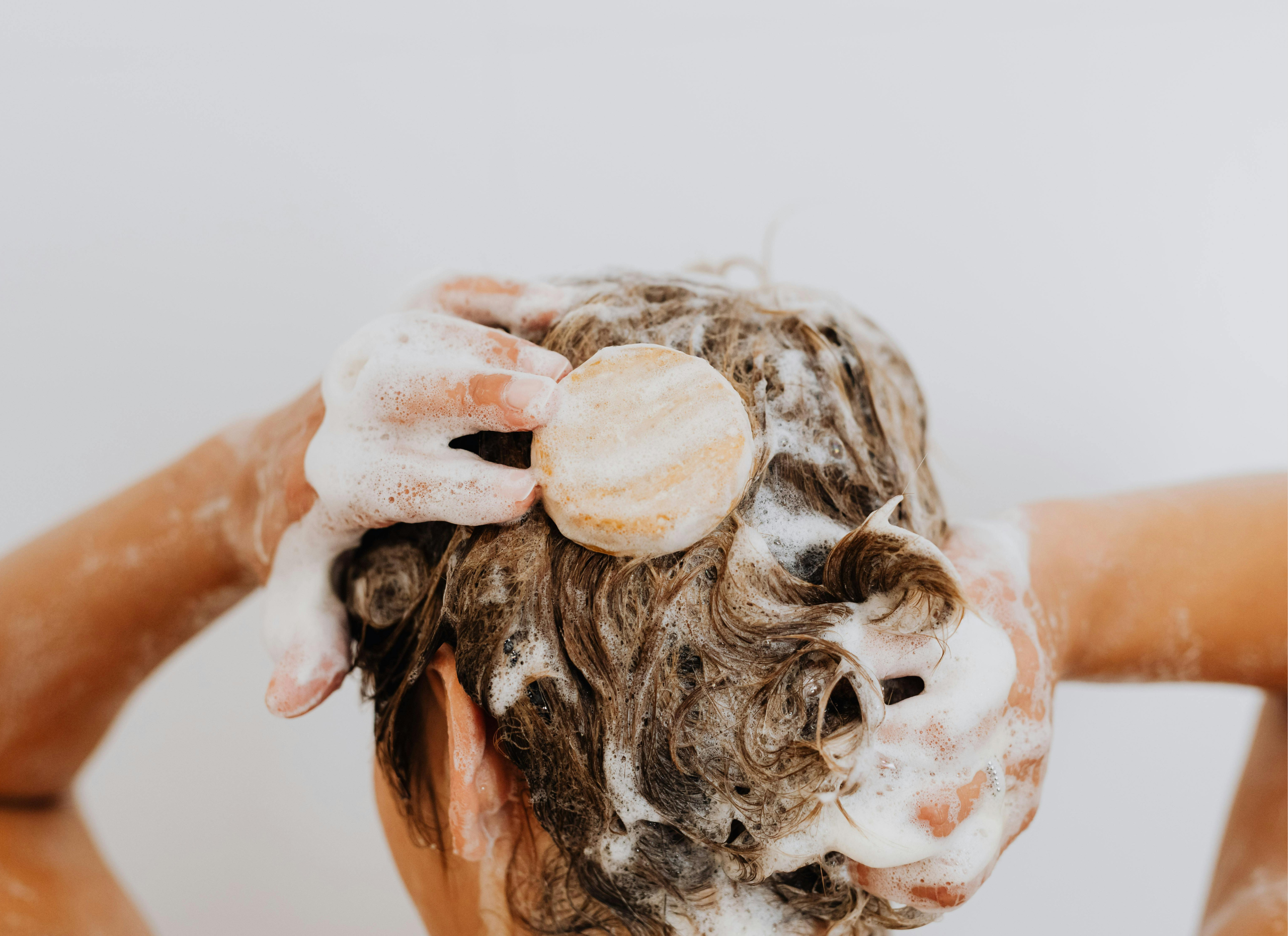 zero waste haarverzorging de opkomst van shampoo bars fitplein.nl 2