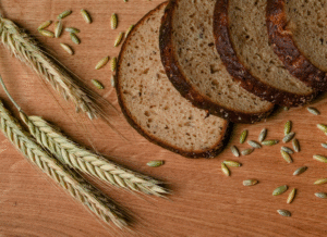de geschiedenis van gluten in onze voeding van oergraan tot moderne eettafel fitplein.nl
